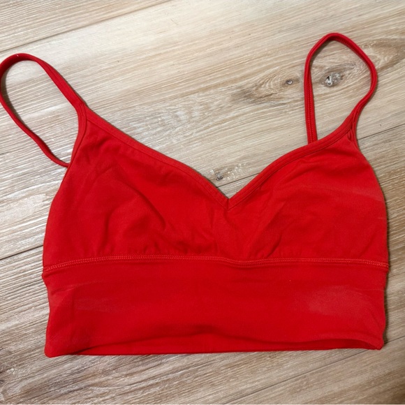 Red Lululemon sports bra - Picture 1 of 4